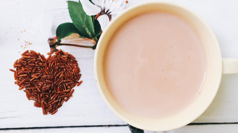 Không chỉ thơm ngon, sữa gạo còn tốt cho tim mạch, xương khớp, giấc ngủ và cả vóc dáng của bạn